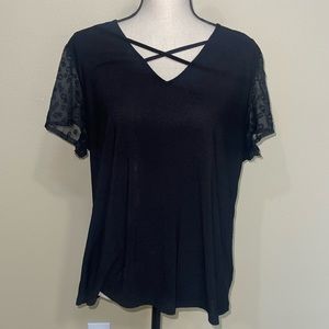 Black flowy short sleeve blouse